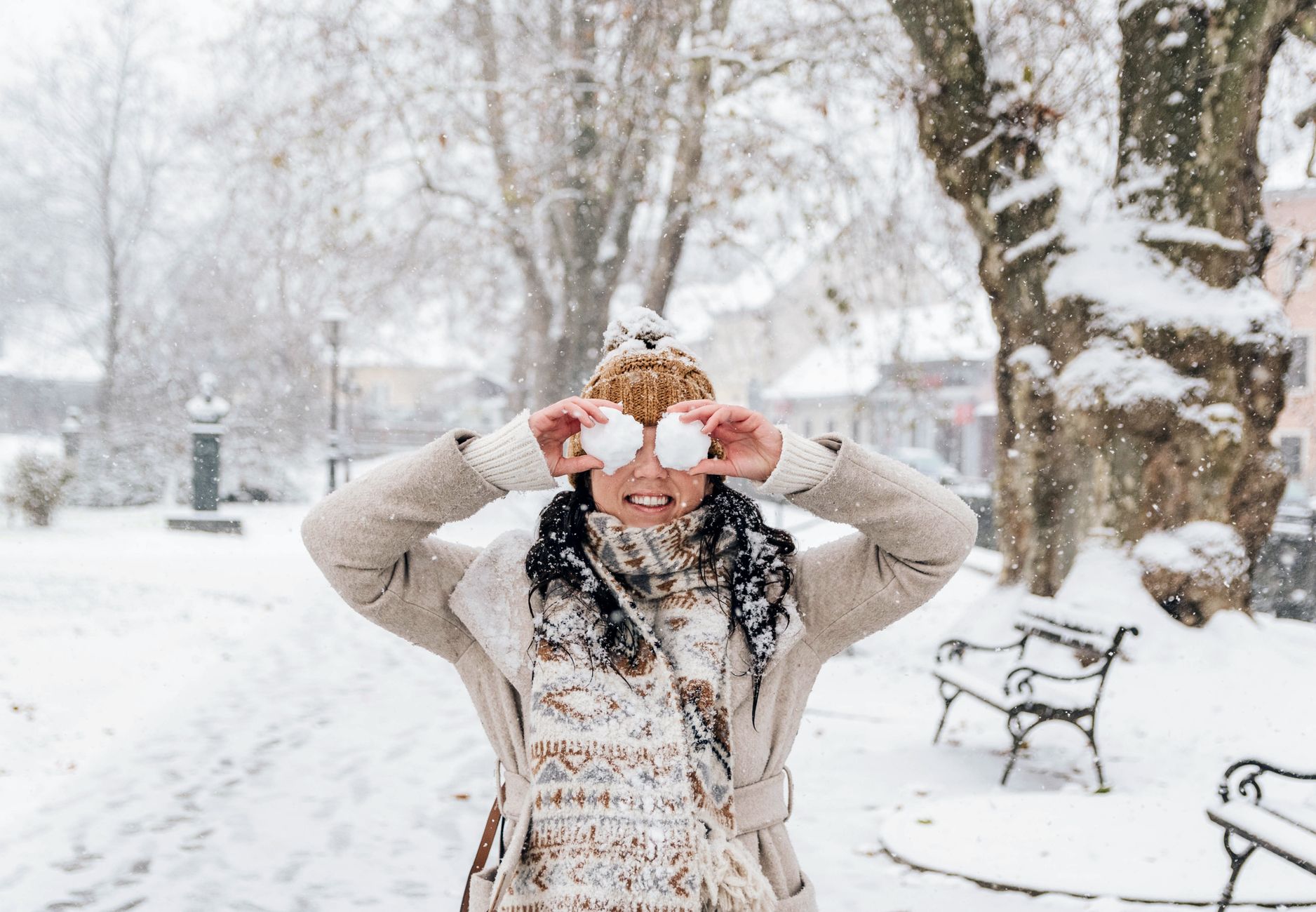 Illustration of Metode Snowball Avalanche: Mana yang Bikin Utangmu Lunas Lebih Cepat?
