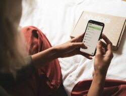 Tanpa Sadar Sering Dilakukan, Hal Sepele Ini Justru Menggerogoti Kebahagiaan Menurut Psikolog!
