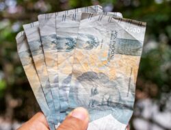 Kok Gaji Makin Terasa Tipis? Ini Analisis Pendapatan Menengah Saat ini