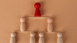 Waspadai berbagai modus investasi bodong agar tabunganmu tetap aman dan tidak rugi mendadak!