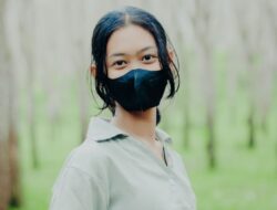 Tanda Seseorang Menyembunyikan Emosi! Ngak Nyangka Kan?