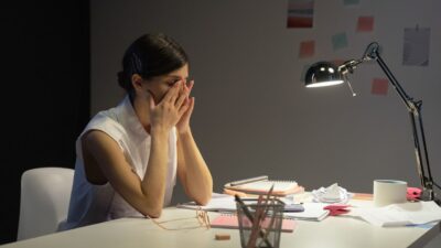 Yuk, temukan kembali motivasi kerjamu dan atasi quiet quitting dengan langkah-langkah seru ini!