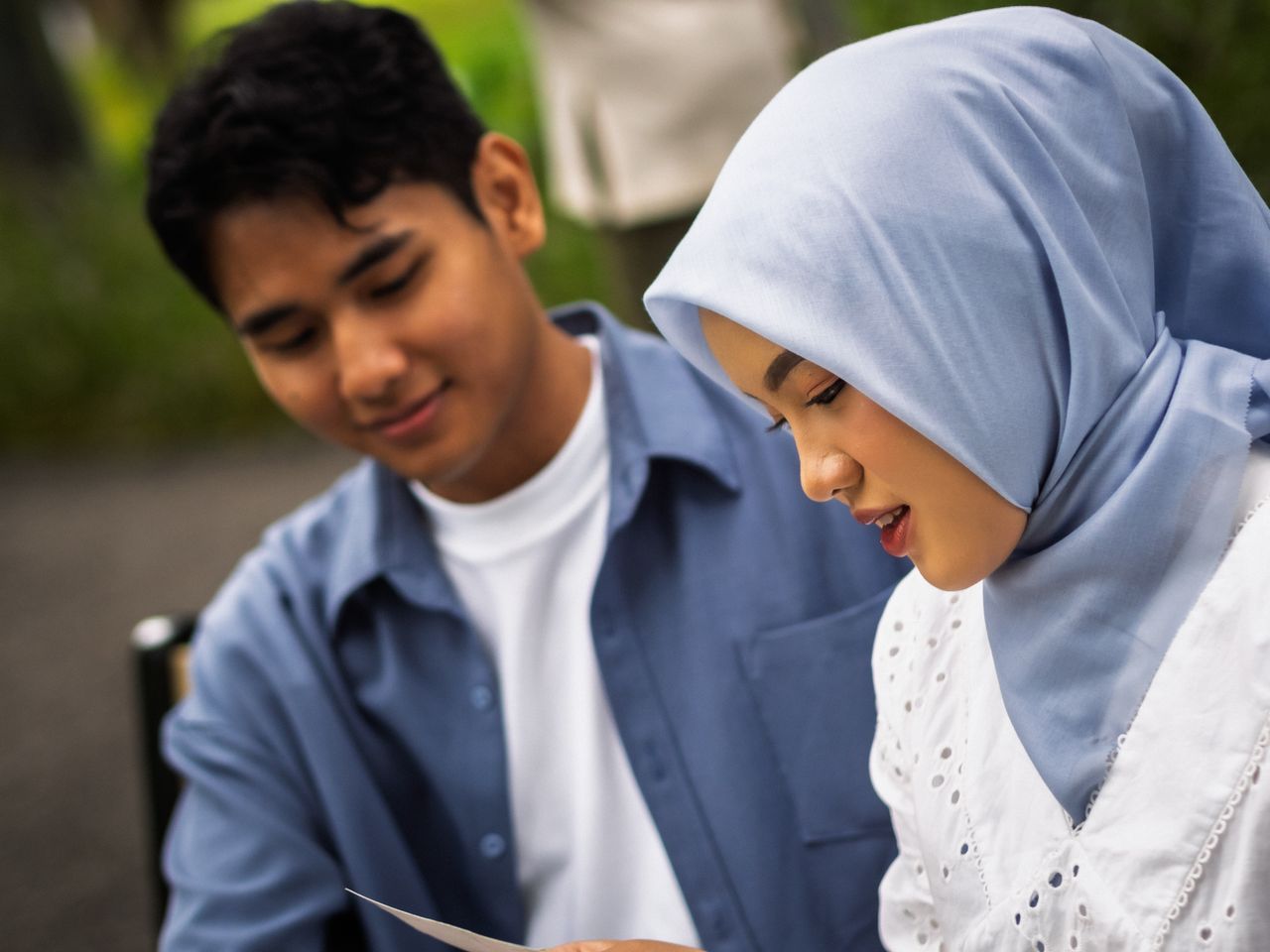 Penasaran kan seperti apa ciri pria idaman yang benar-benar siap membawa hubungan ke jenjang pernikahan? Yuk, temukan ja