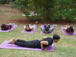 Latihan Push Up Bertahap Sesuai Usia Ini Bikin Tulang Sendi Makin Kuat, Kok Bisa?