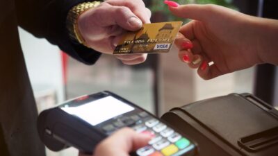 Kenapa Impulsive Buying Bikin Saldo Ludes? Ini Triknya! — Featured image