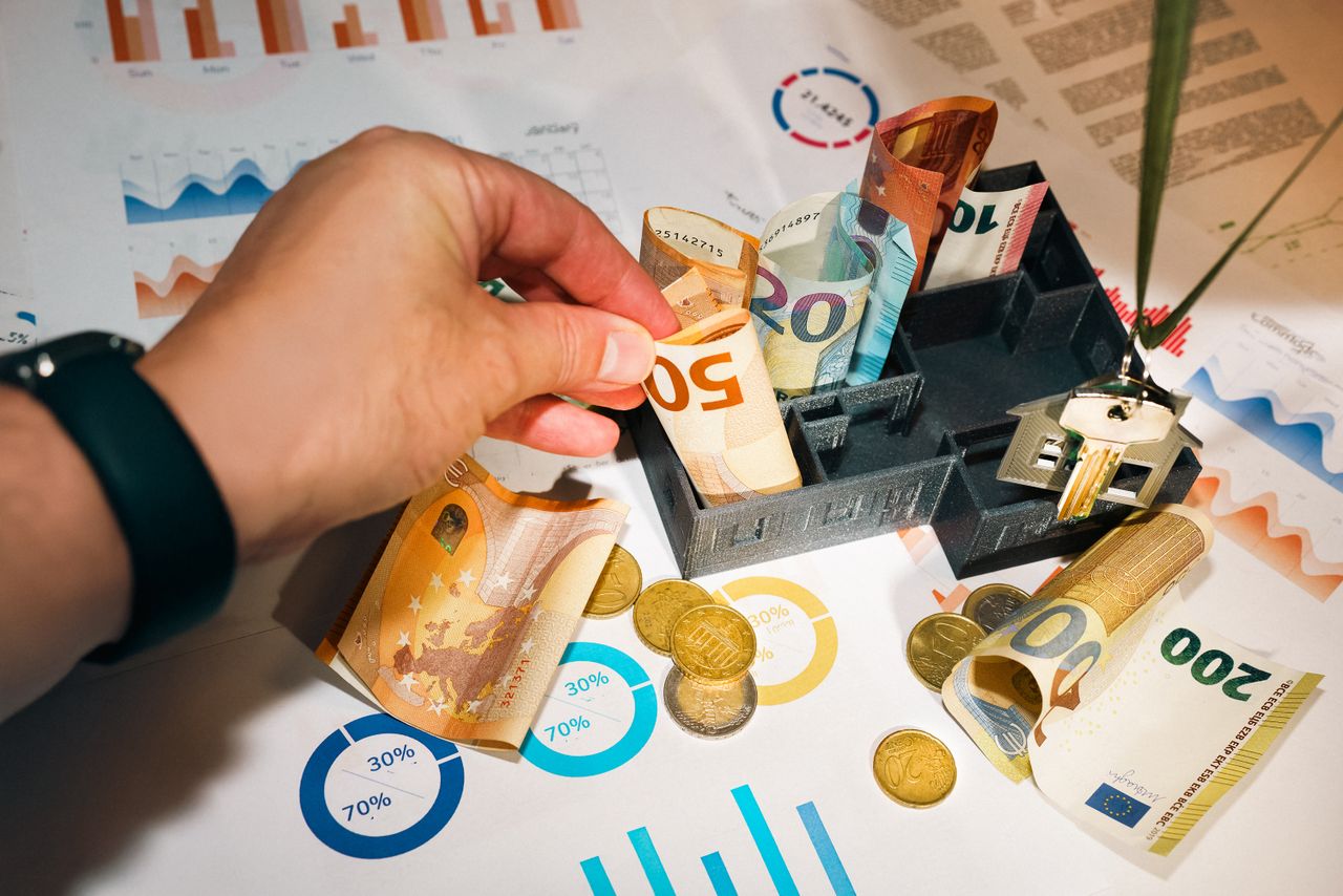 Yuk, intip dan terapkan strategi kaya ini dari sekarang agar mimpimu merdeka finansial sebelum umur 30 tahun tercapai!