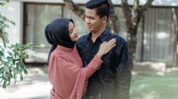 Ucapkan kalimat meluluhkan pasangan ini sekarang kalau gak mau dia berpaling ke lain hati!