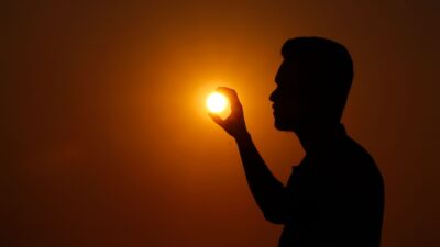 Yuk, gali terus potensi diri kamu dan temukan berbagai misteri luar biasa yang belum terungkap!