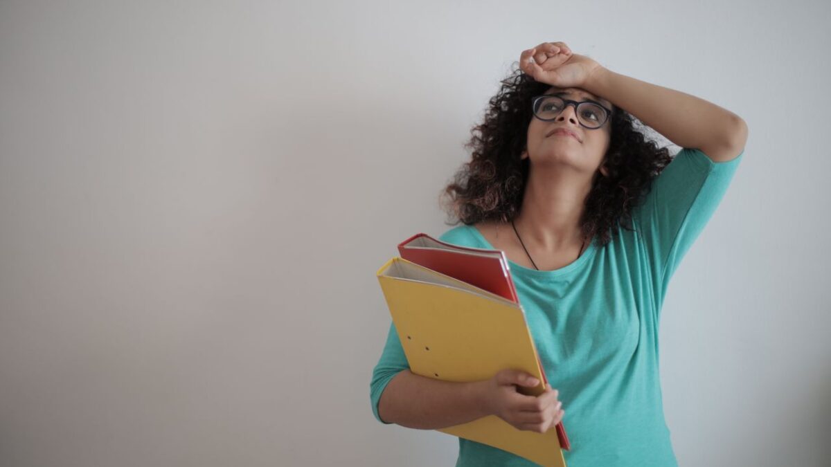 Strategi Bijak Menghadapi Orang Berenergi Negatif demi Menjaga Kesehatan Emosi —