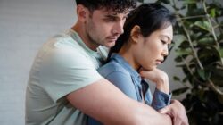 Mengenal Ciri Utama Hubungan Toxic yang Merusak Kesehatan Mental Pasangan
