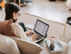 Bisnis Sampingan Akhir Tahun yang Bisa Bikin Dompetmu Tebal, Yuk Intip!