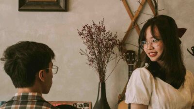 Keluar Dari Friendzone Tanpa Rusak Persahabatan? Ini Caranya yang Jarang Orang B