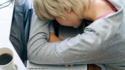 Sering Diabaikan, Ini 7 Tanda Tubuh Burnout yang Bikin Nyawa Jadi Taruhannya!