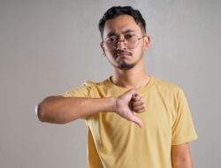 Stop! Kebiasaan Merusak Ini Bikin Mental Hancur!
