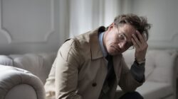 Strategi Jitu Mengatasi Anxiety Pensiun dan Risiko Kehabisan Tabungan Hari Tua