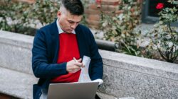 Yakin Masih Mau Coba-coba contoh multitasking dalam bekerja?
